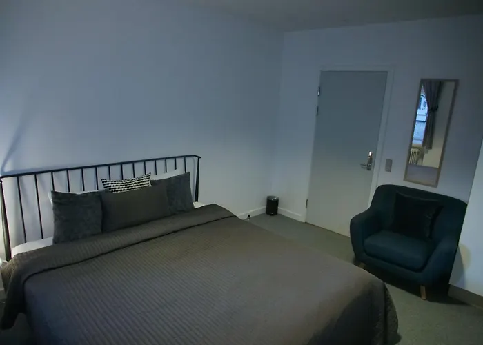 Svaleholm Gaard Roskilde Apartahotel *